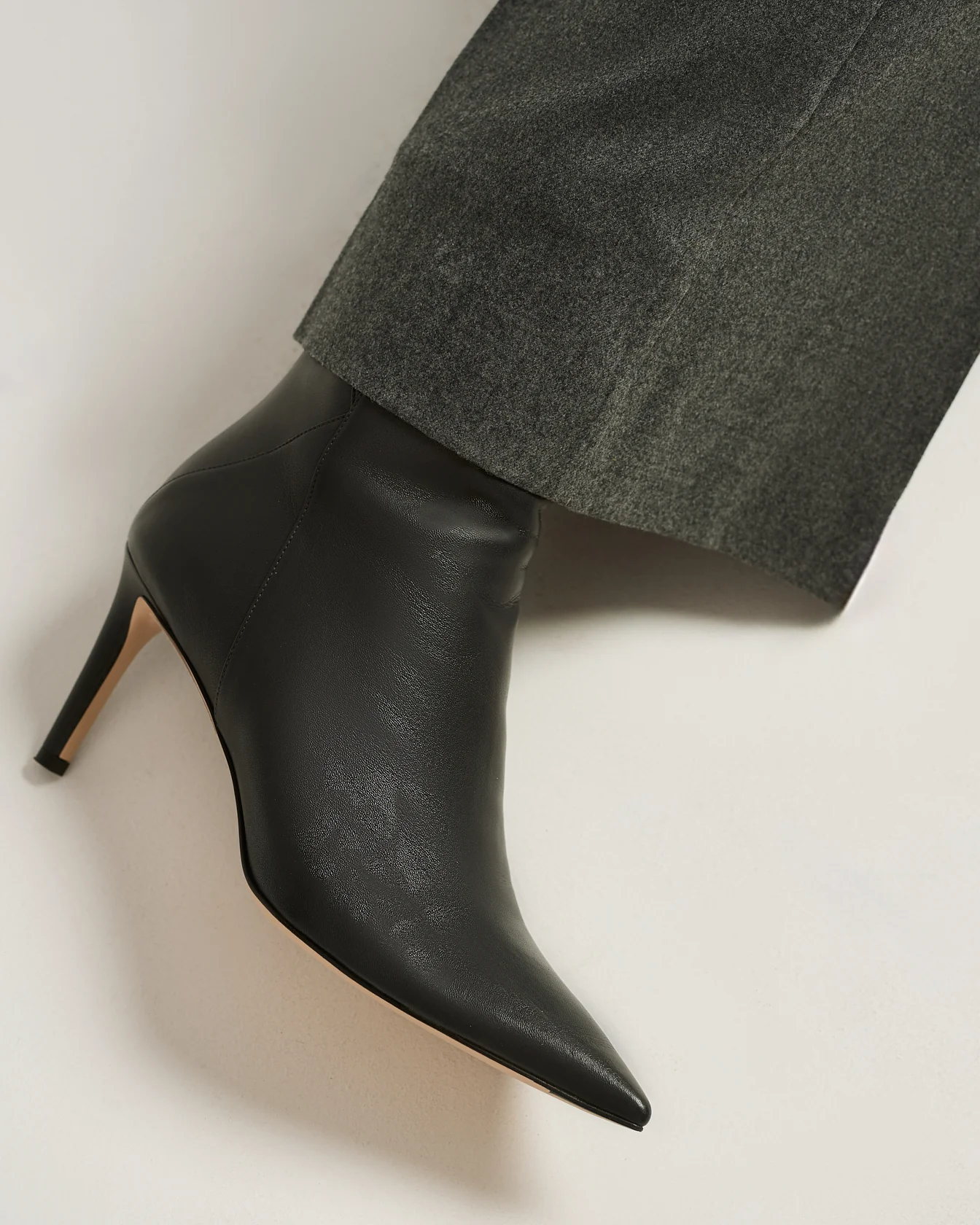 DARK GREY LEATHER ANKLE BOOTS WITH STILETTO HEEL - Image 4