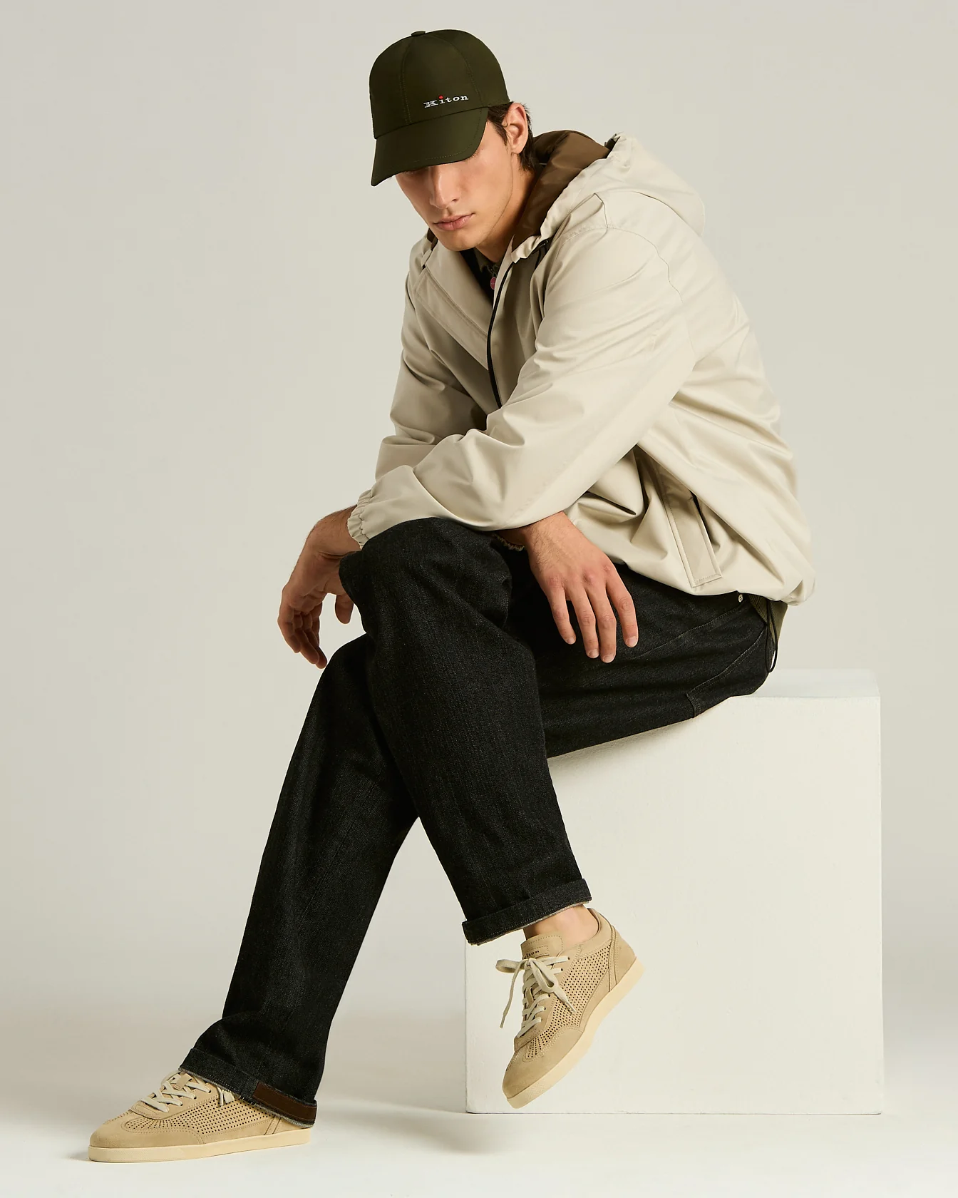 BASEBALL CAP IN GREEN - Image 5