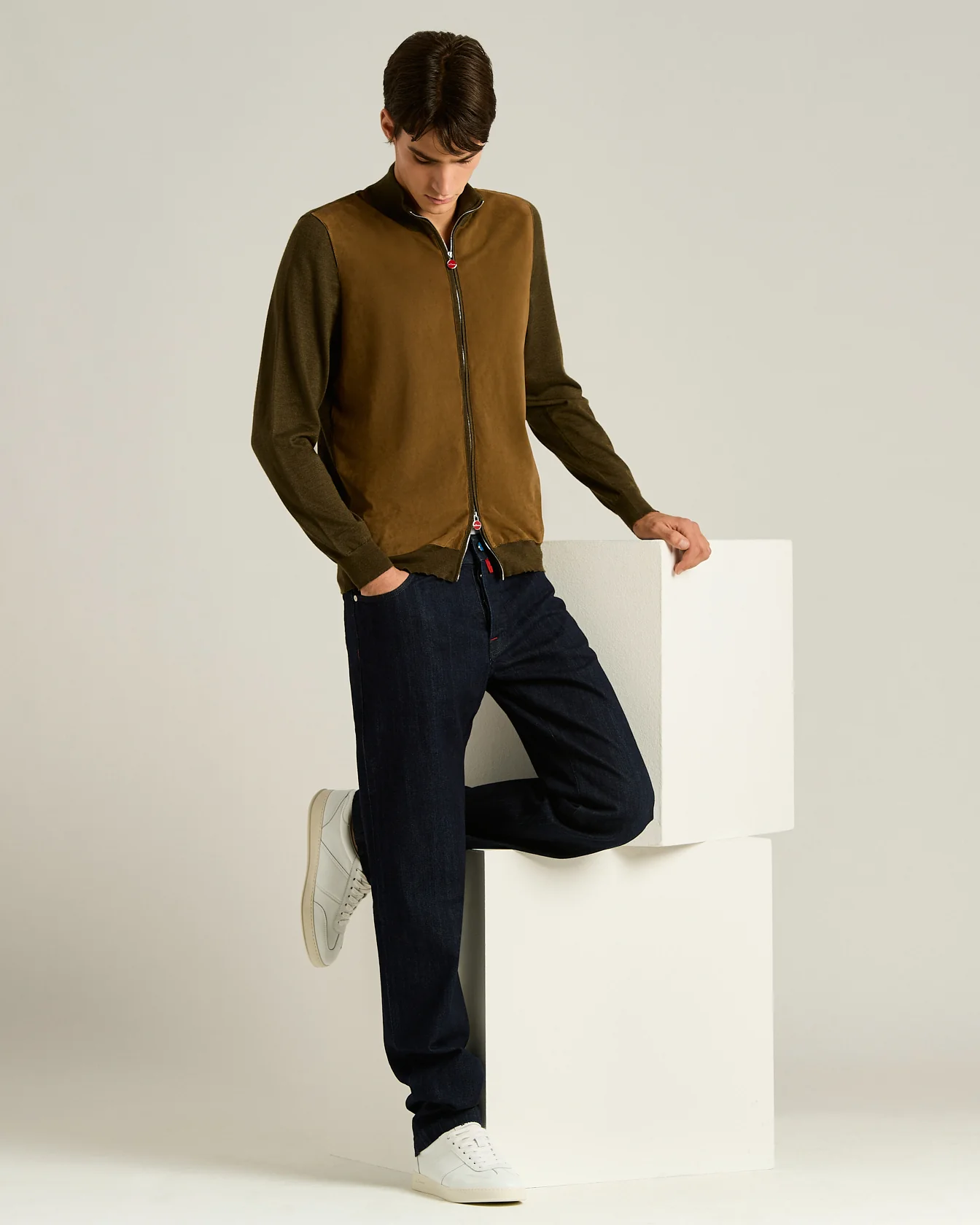 CASHMERE AND SILK BLEND JACKET WITH CONTRASTING DETAILS IN BROWN AND LAMBSKIN TRIM - Image 5