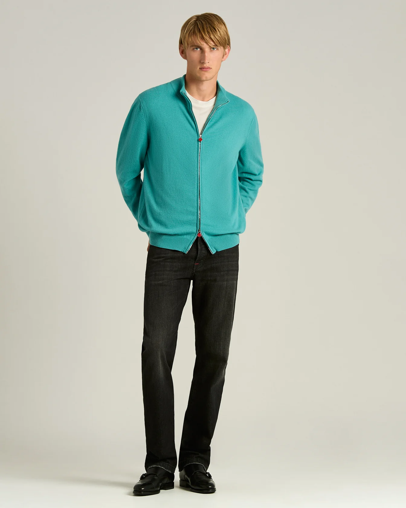 PURE CASHMERE SWEATER WITH ZIP - Image 5