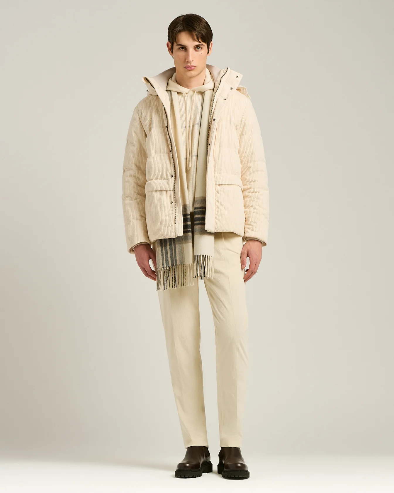 PADDED BOMBER IN IVORY CORDUROY - Image 5