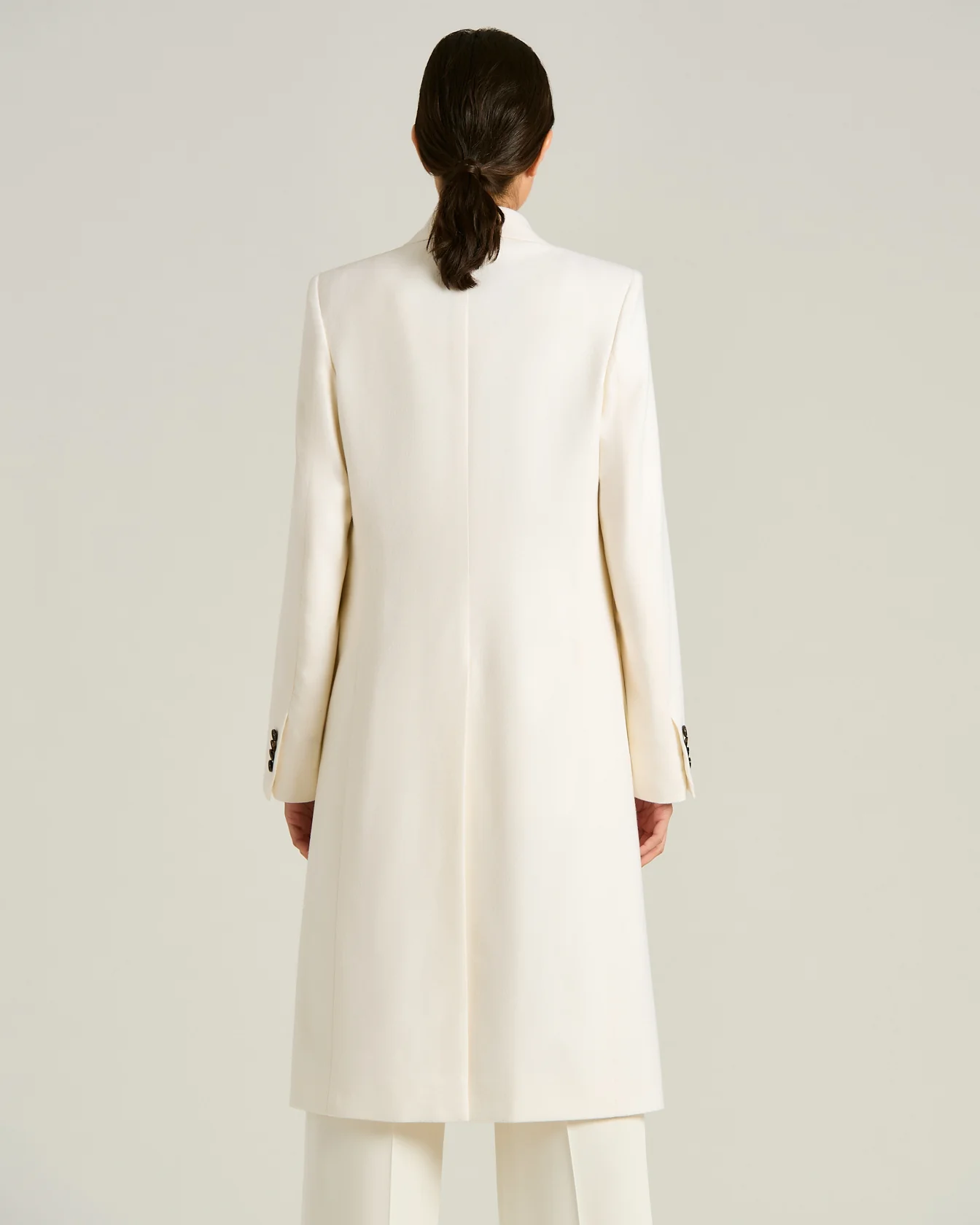 PURE CASHMERE OVERCOAT WHITE WITH SILK LINING - Image 3