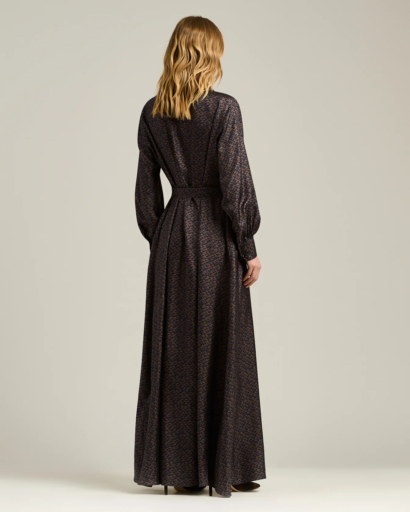 BROWN AND BLUE PRINTED LONG SILK SHIRT DRESS - Image 3