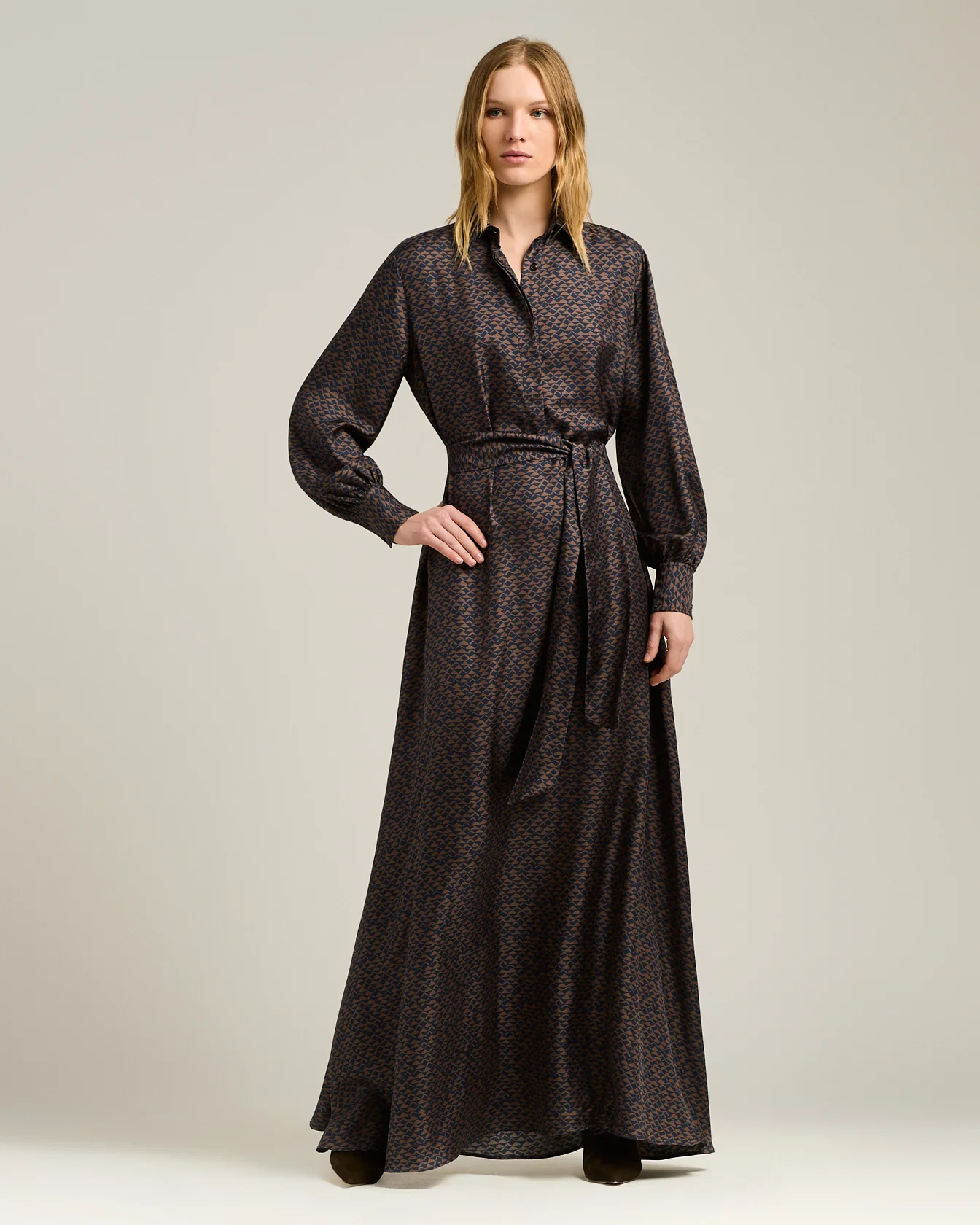 BROWN AND BLUE PRINTED LONG SILK SHIRT DRESS - Image 5