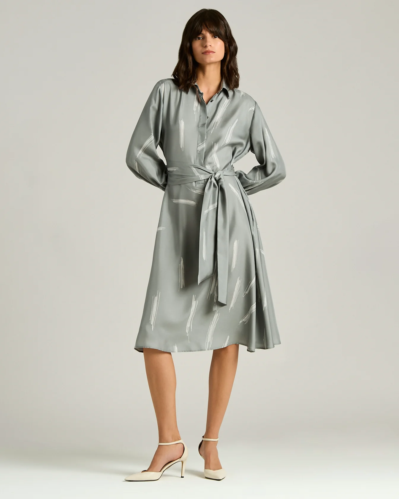 SILK SATIN GREY DRESS WITH BELT - Image 2