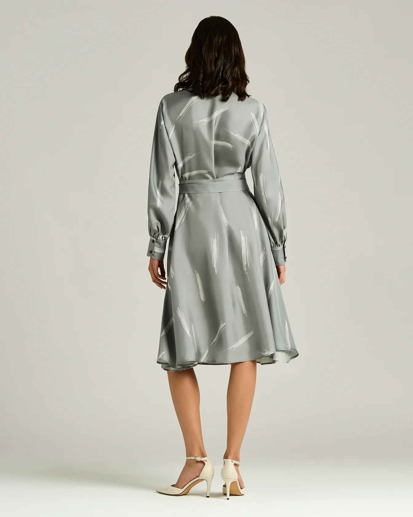 SILK SATIN GREY DRESS WITH BELT - Image 3