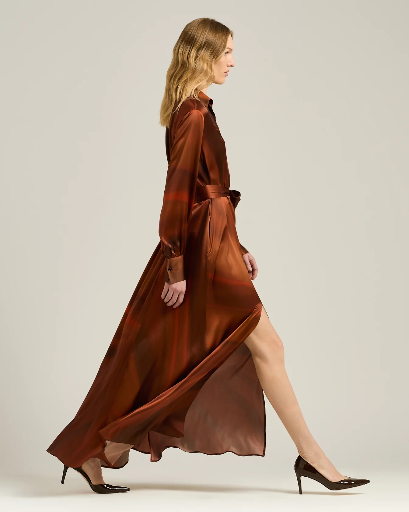 BROWN AND RUST PRINTED LONG SILK SHIRT DRESS - Image 5