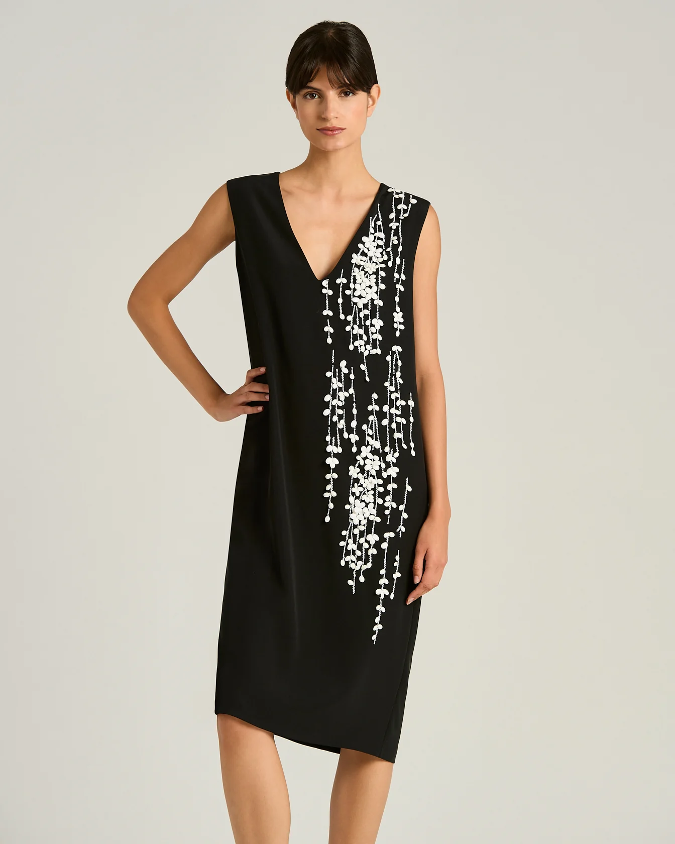 SILK DRESS WITH HAND-EMBROIDERED DESIGN IN BLACK - Image 2