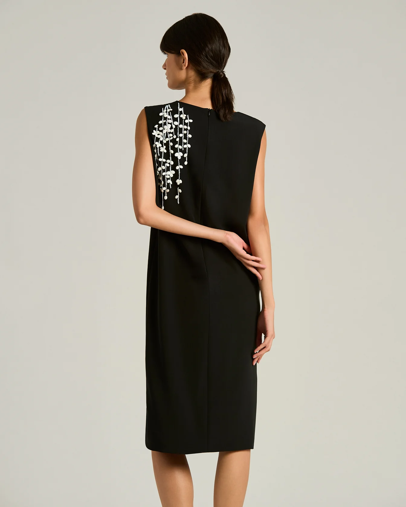 SILK DRESS WITH HAND-EMBROIDERED DESIGN IN BLACK - Image 3