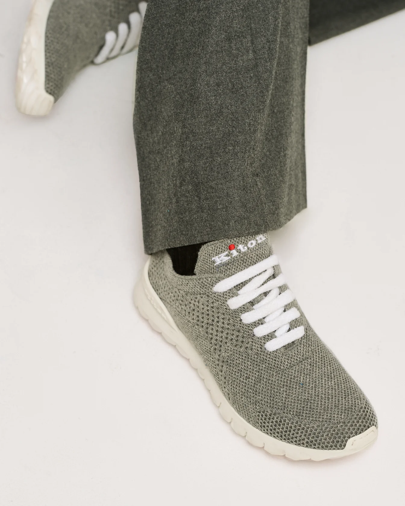 FIT GRAY CASHMERE SNEAKERS - Image 3