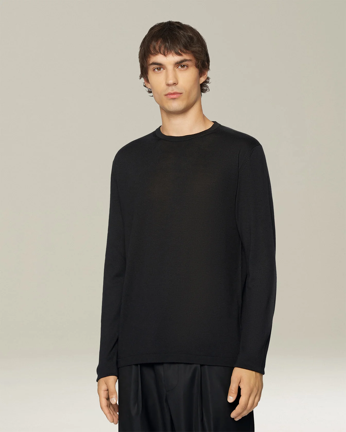 WOOL AND SILK BLEND CREW NECK JUMPER - Image 2