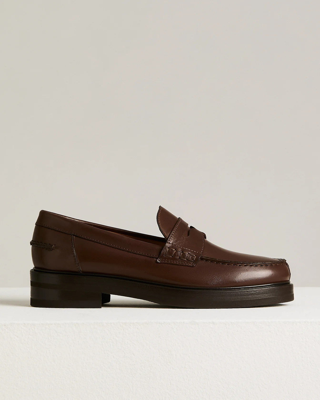 EBONY SMOOTH CALFSKIN LOAFERS