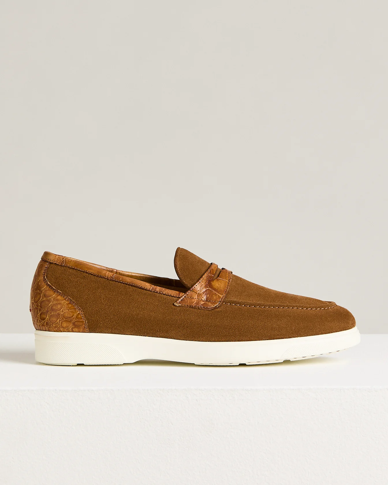 BROWN/HAVANA SUEDE CALFSKIN LOAFER WITH CROCODILE INSERTS