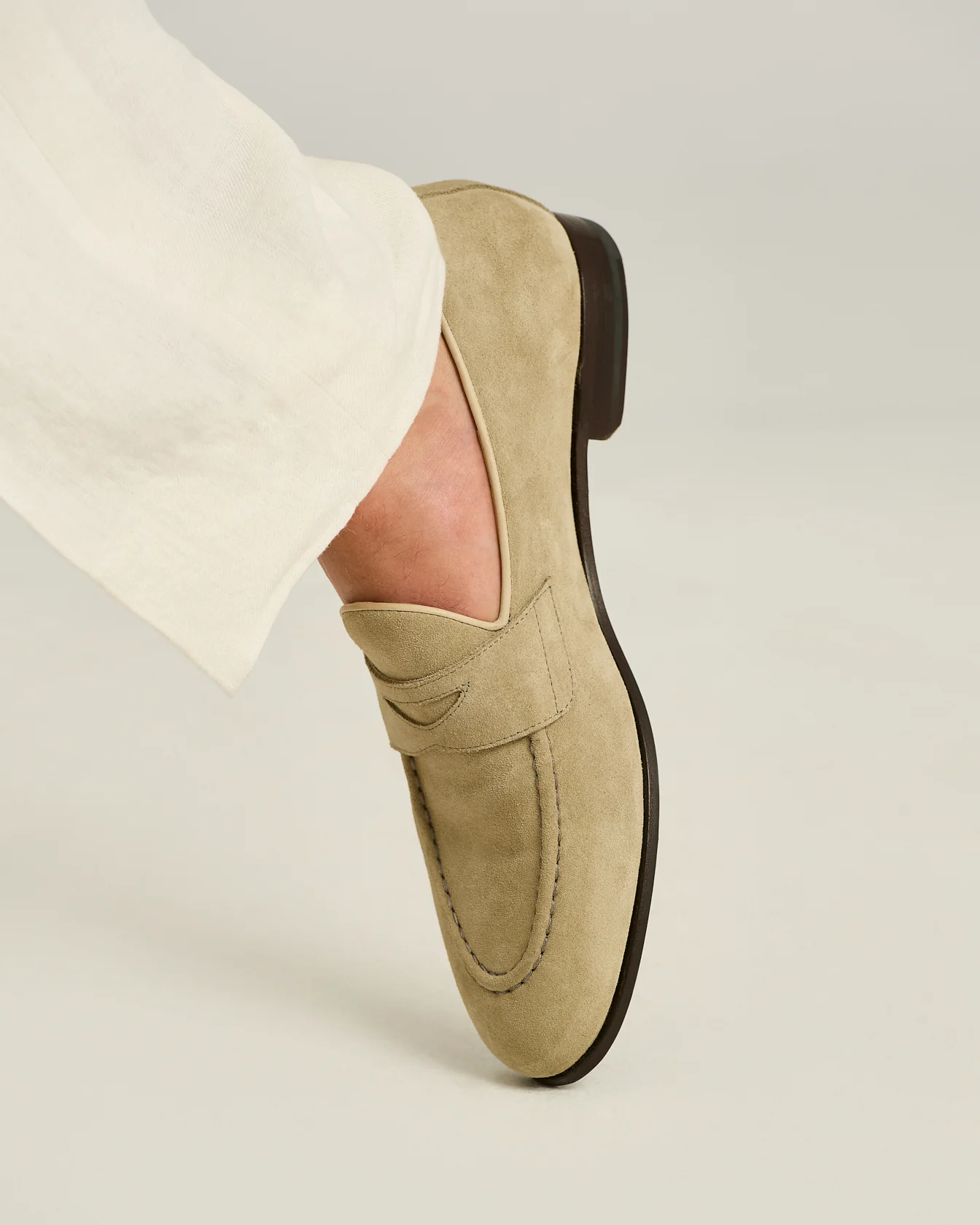 CALFSKIN SUEDE LOAFERS LIGHT BEIGE - Image 3