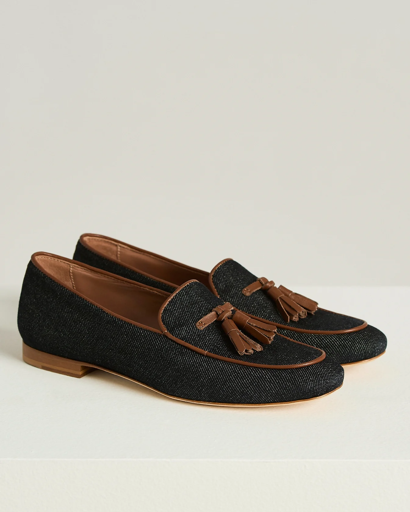 COTTON TASSEL LOAFER IN DENIM AND CALFSKIN LEATHER - Image 2