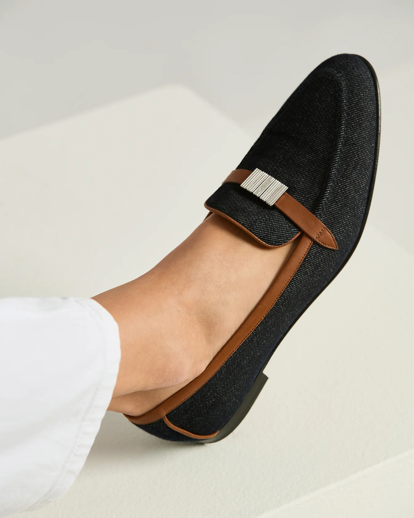 DENIM AND LEATHER LOAFER IN LEATHER CALFSKIN - Image 4