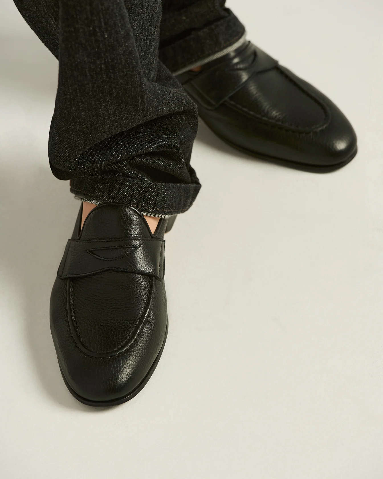 GRAINED DEERSKIN LOAFERS BLACK - Image 3