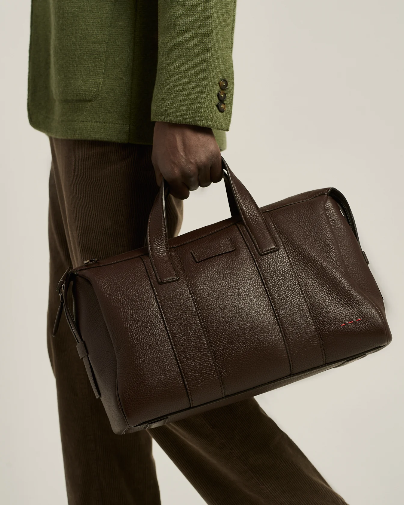 DARK BROWN STAG-LEATHER TRAVEL BAG - Image 3
