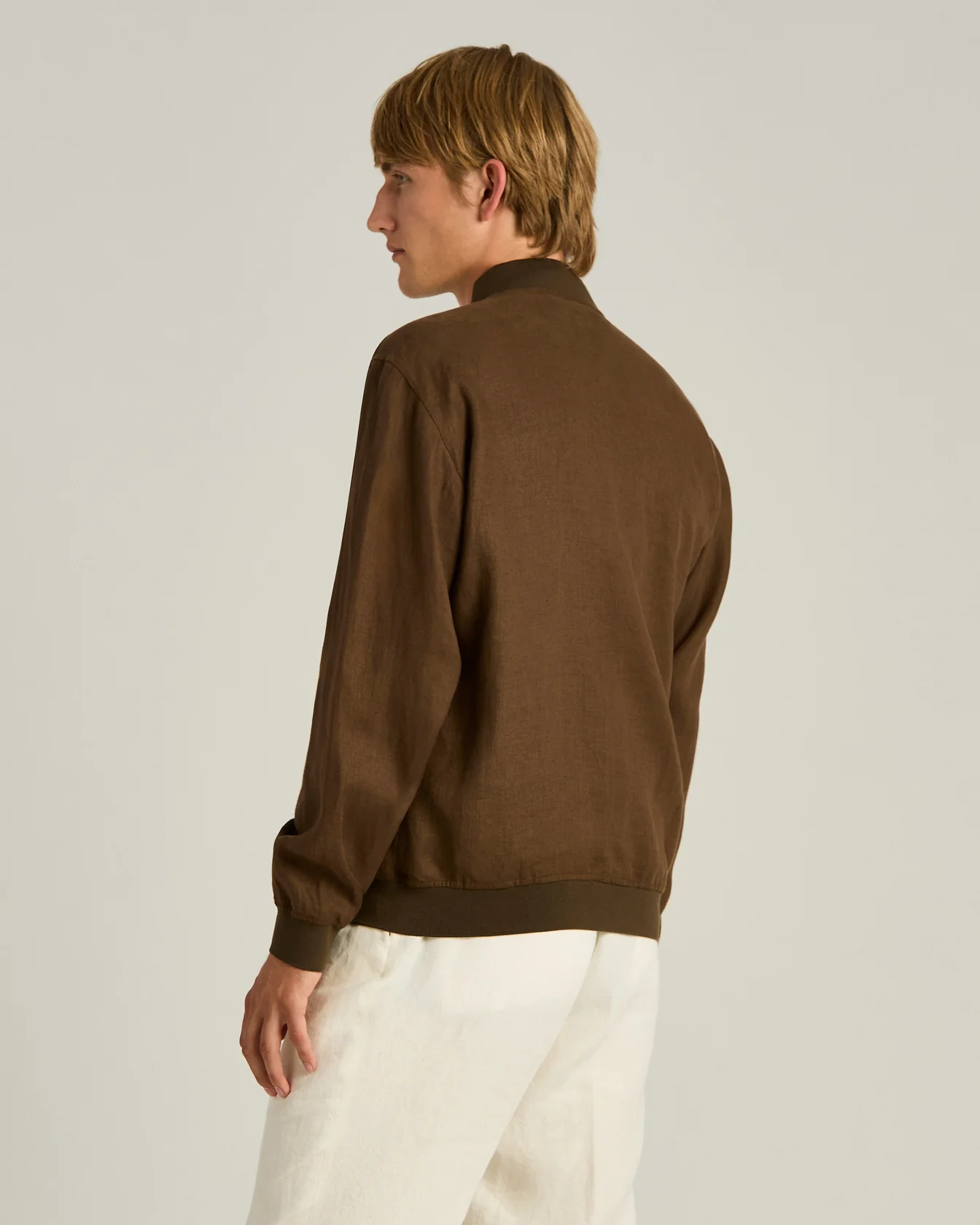 PURE LINEN JACKET WITH ZIP IN BROWN - Image 3