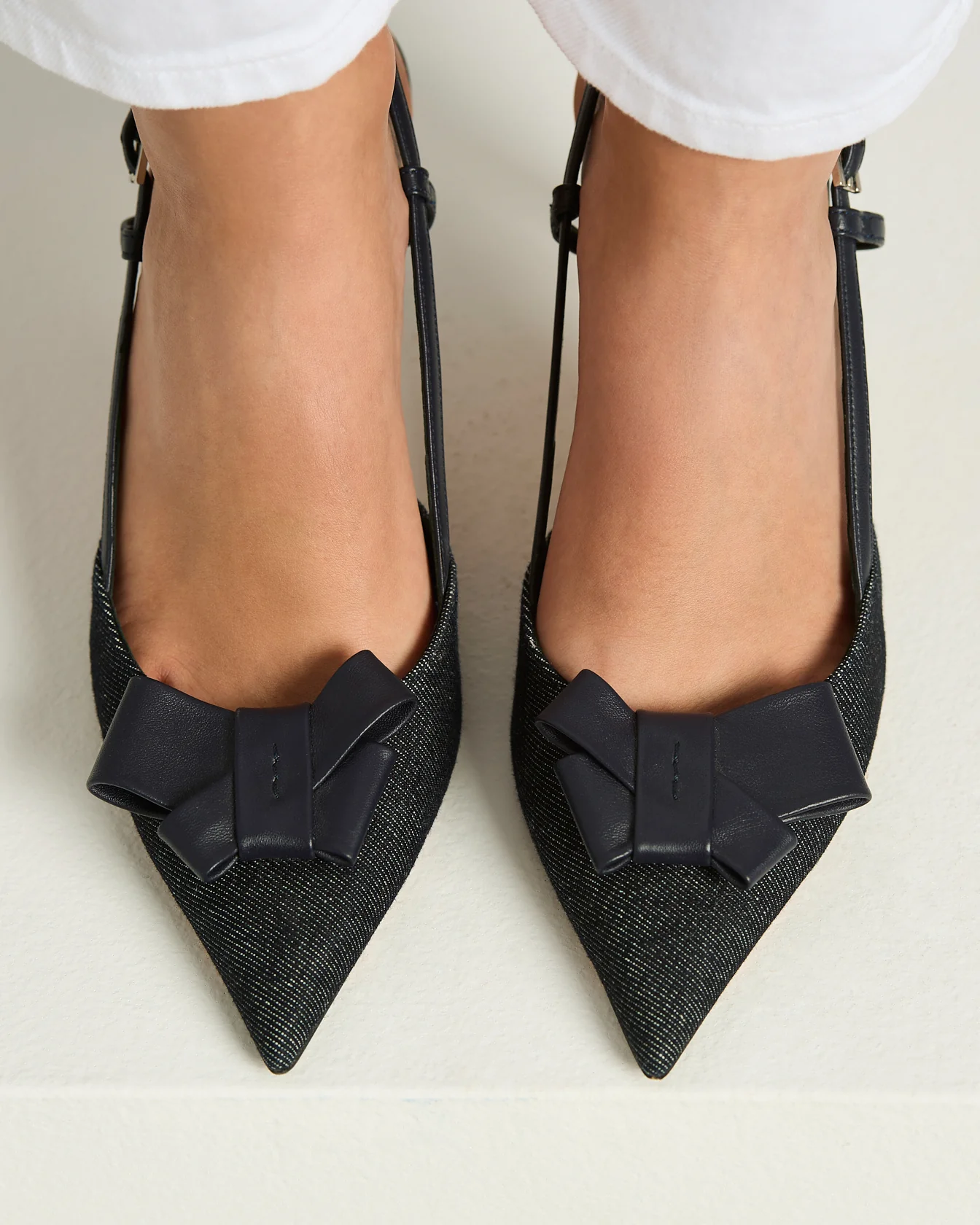 SLINGBACK COURT SHOE WITH STRAP IN BLUE CALFSKIN AND COTTON - Image 4