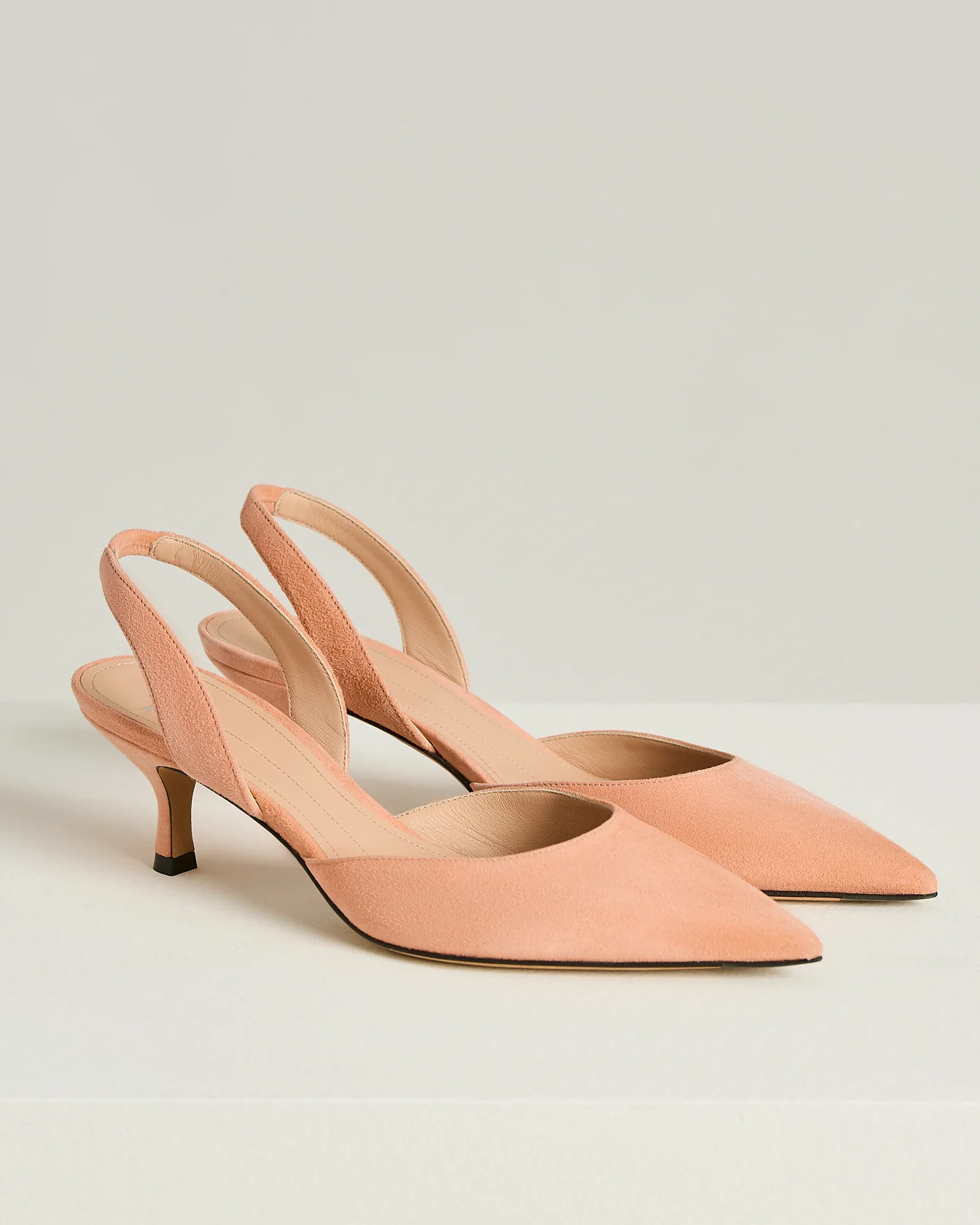 SUEDE COURT SHOE APRICOT PINK CALFSKIN - Image 2