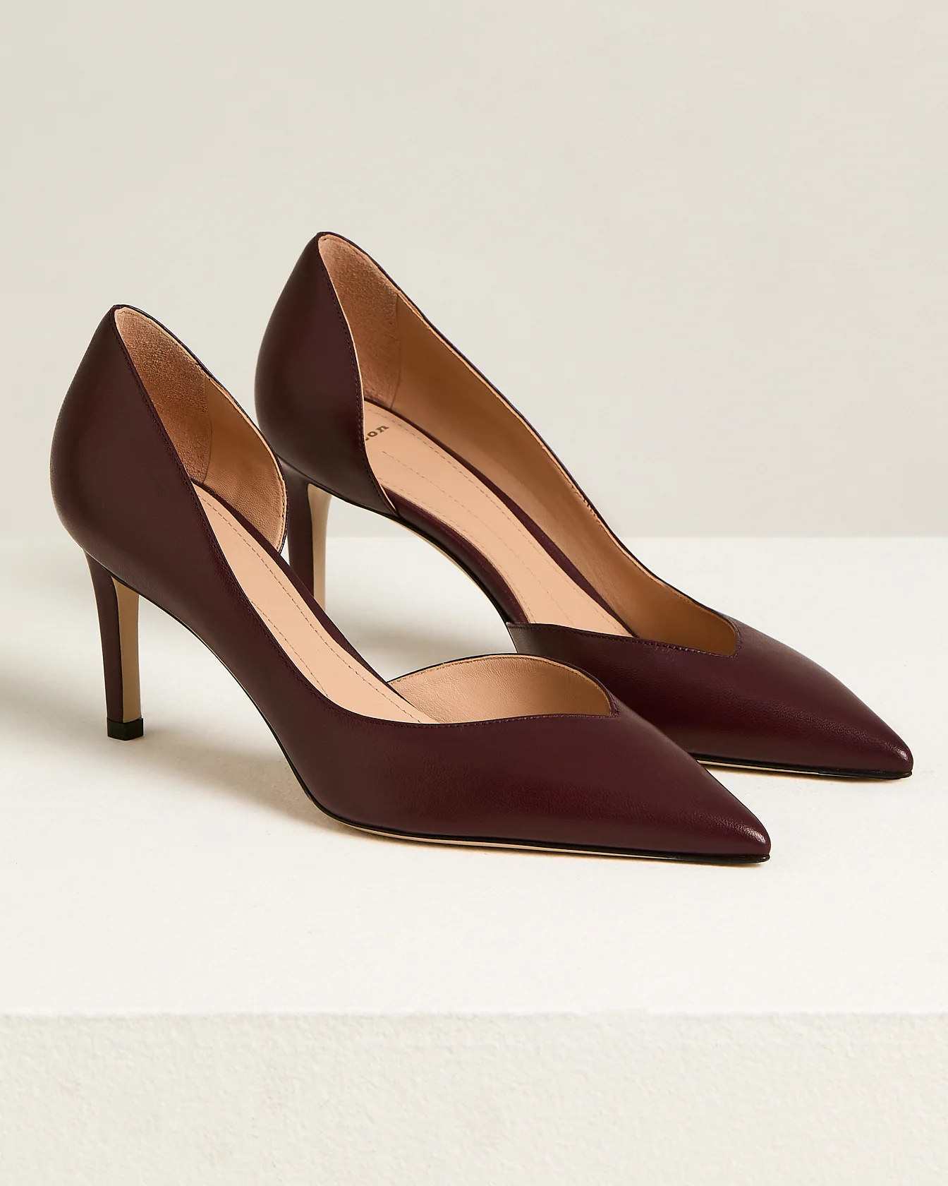 BURGUNDY LEATHER PUMPS - Image 2