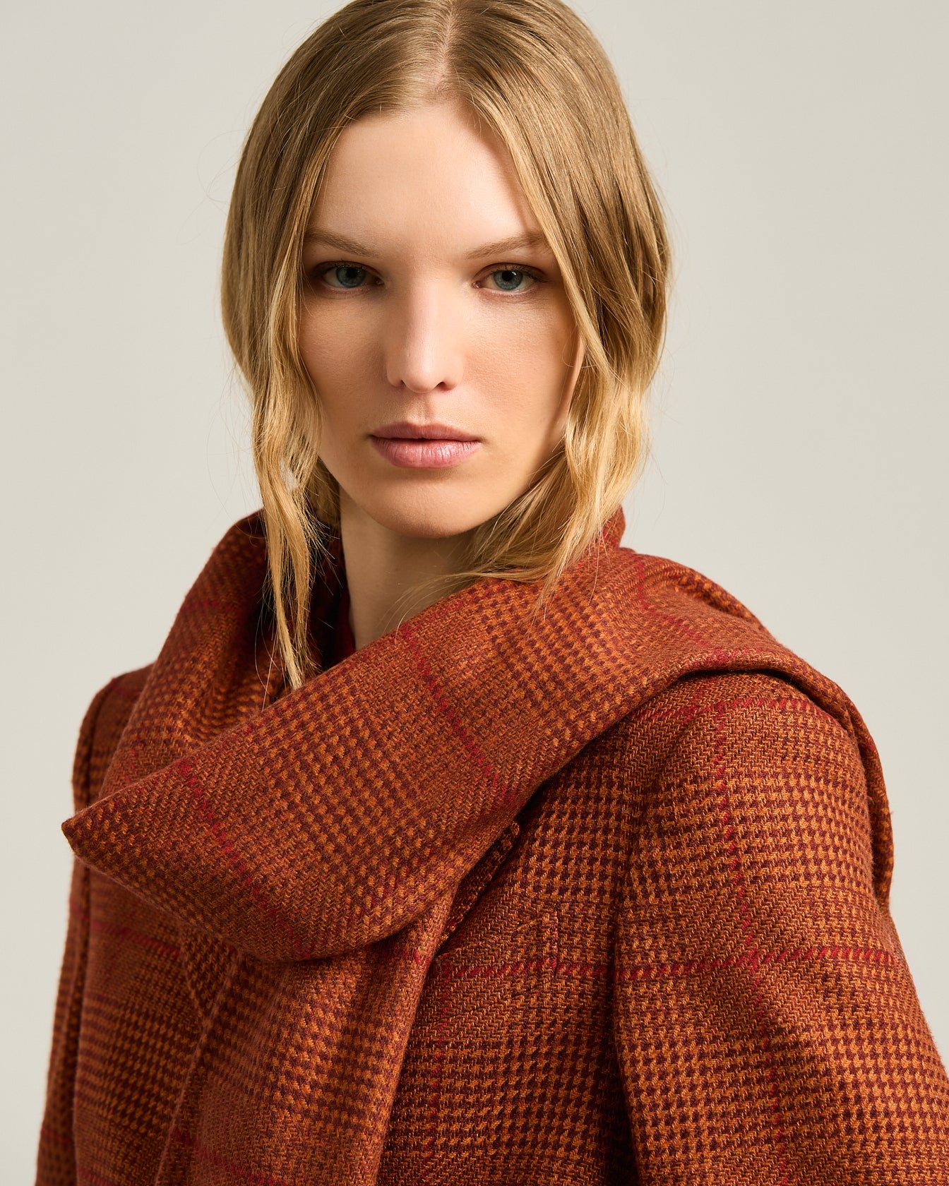 GLEN PLAID SCARF - Image 3