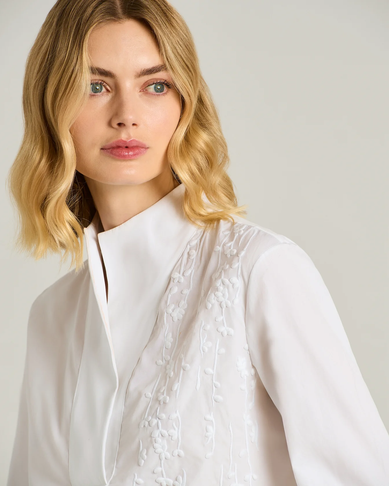 PURE COTTON SHIRT WITH TONAL EMBROIDERY WHITE - Image 4