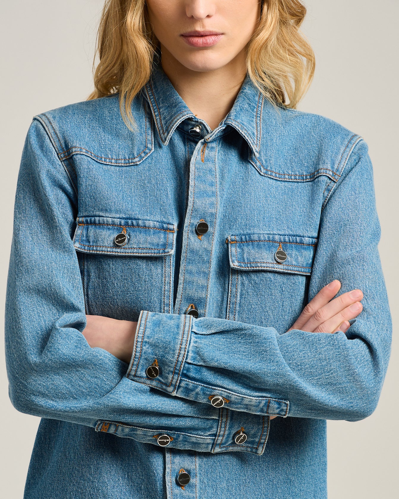 DENIM SHIRT MEDIUM BLUE STRETCH WITH POCKETS - Image 4