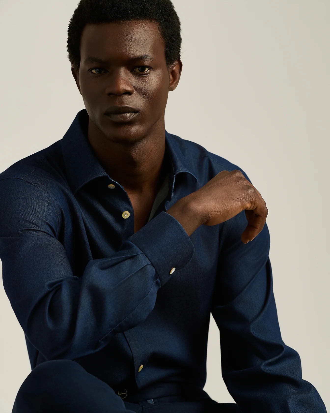 CASUAL SHIRT IN NIGHT BLUE DENIM - Image 4