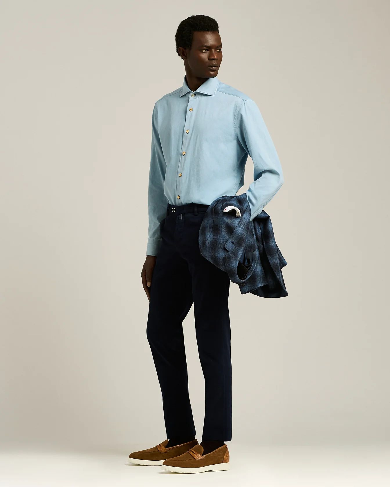 CASUAL LIGHT BLUE DENIM SHIRT WITH SPREAD COLLAR - Image 5