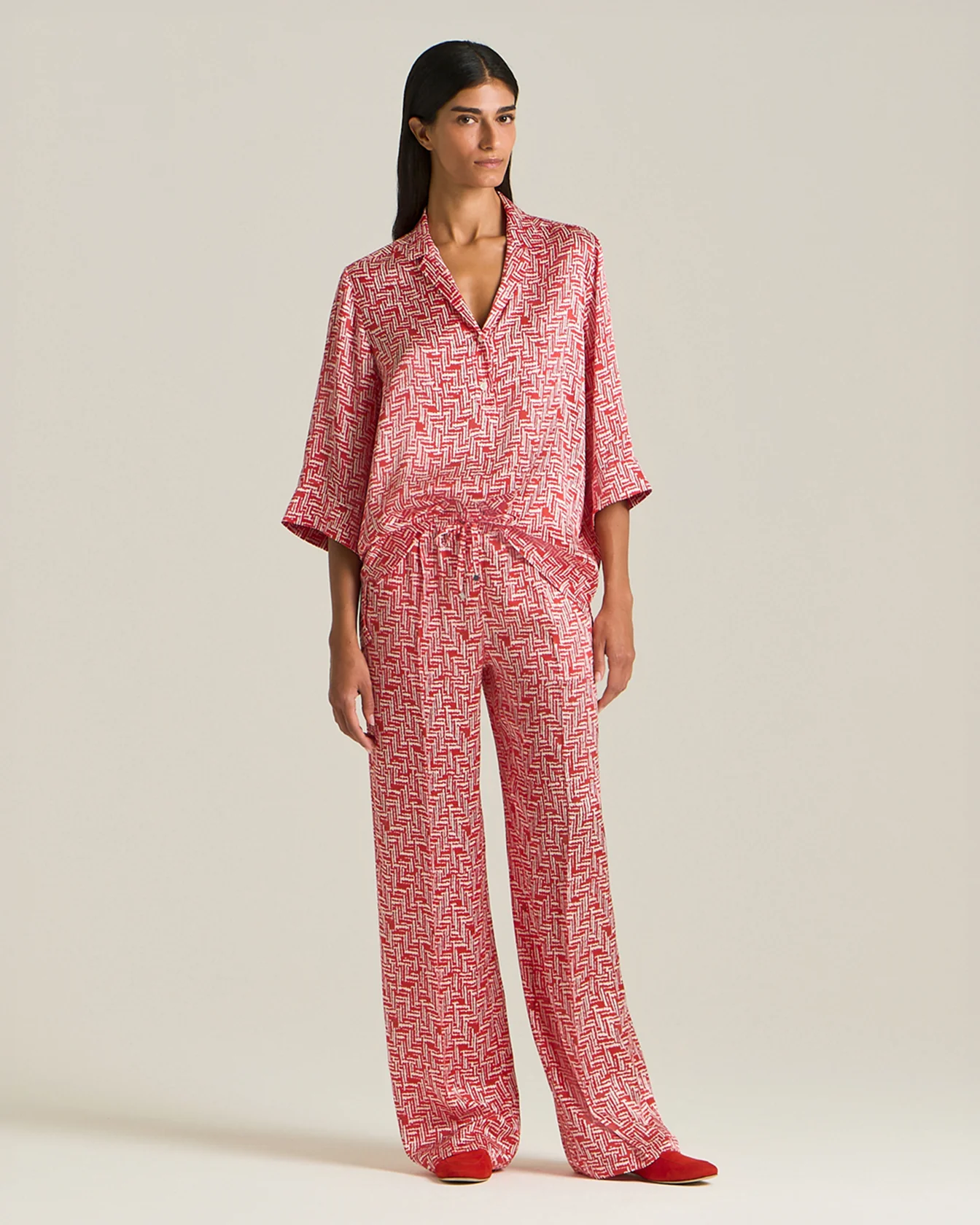 OVERSIZED SILK BLOUSE WITH SCARLET STAIRS PATTERN - Image 5
