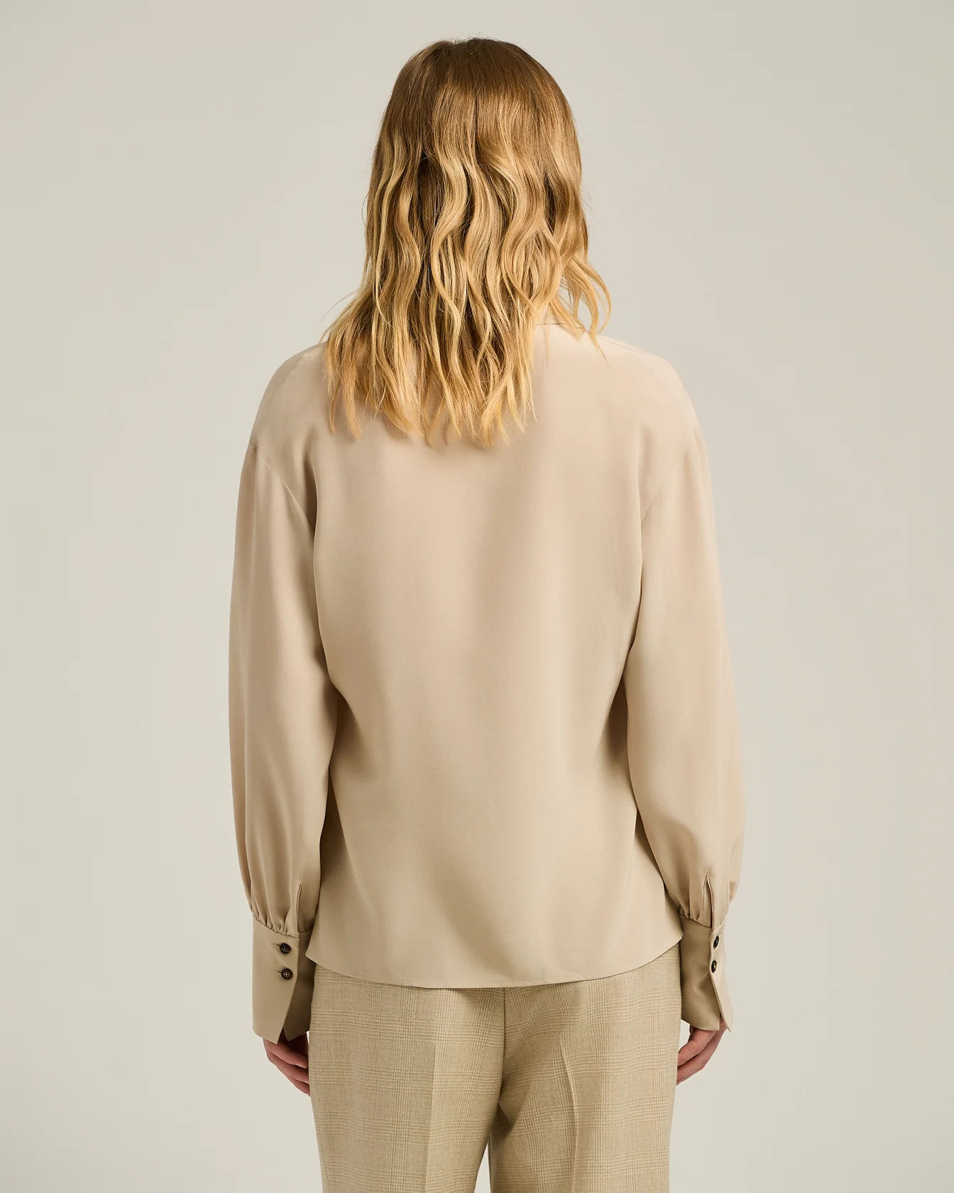 ELEGANT CREAM WHITE SILK BLOUSE - Image 3