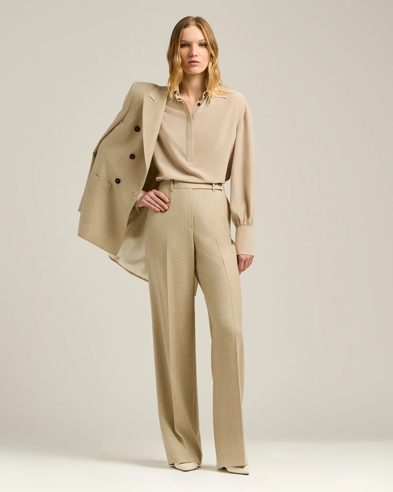 ELEGANT CREAM WHITE SILK BLOUSE - Image 5