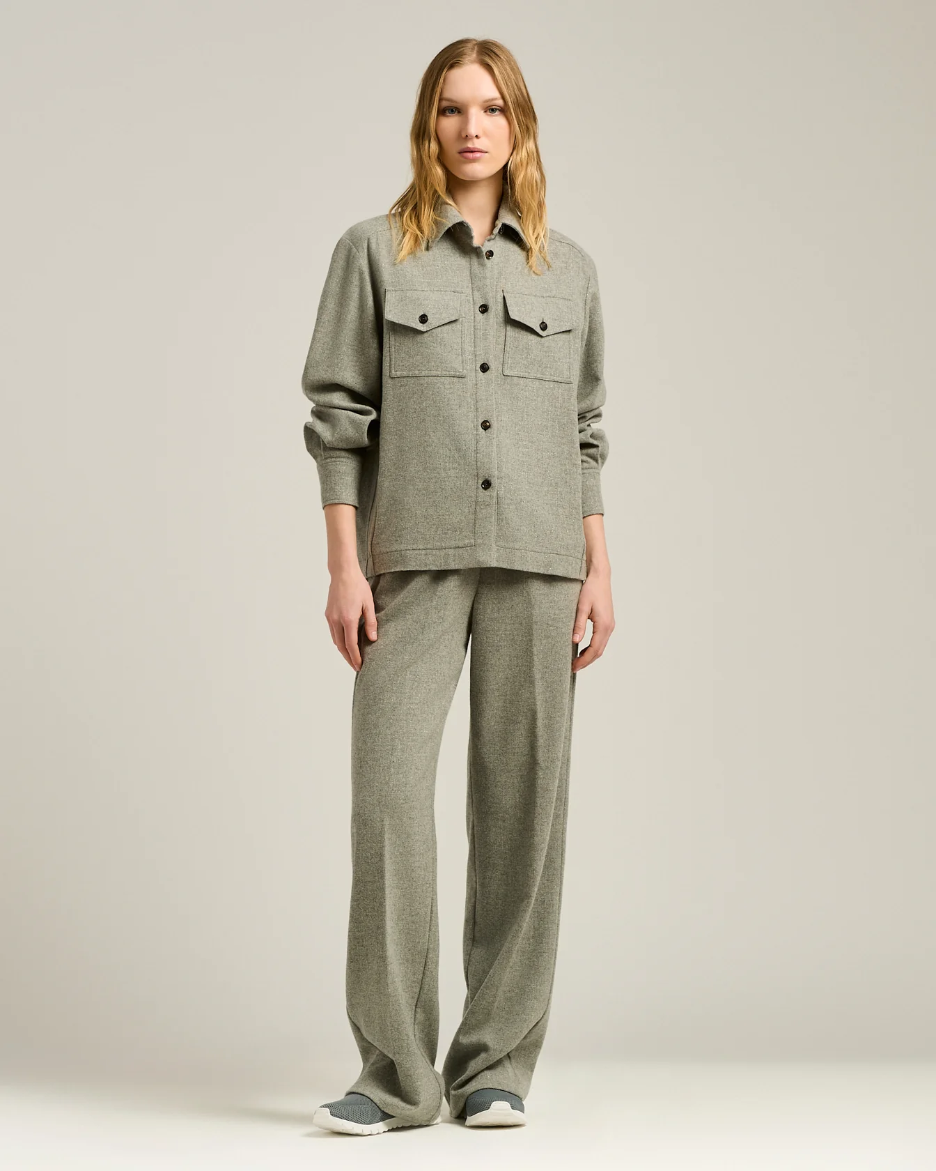LIGHT GRAY WOOL AND CASHMERE-BLEND OVERSHIRT - Image 5