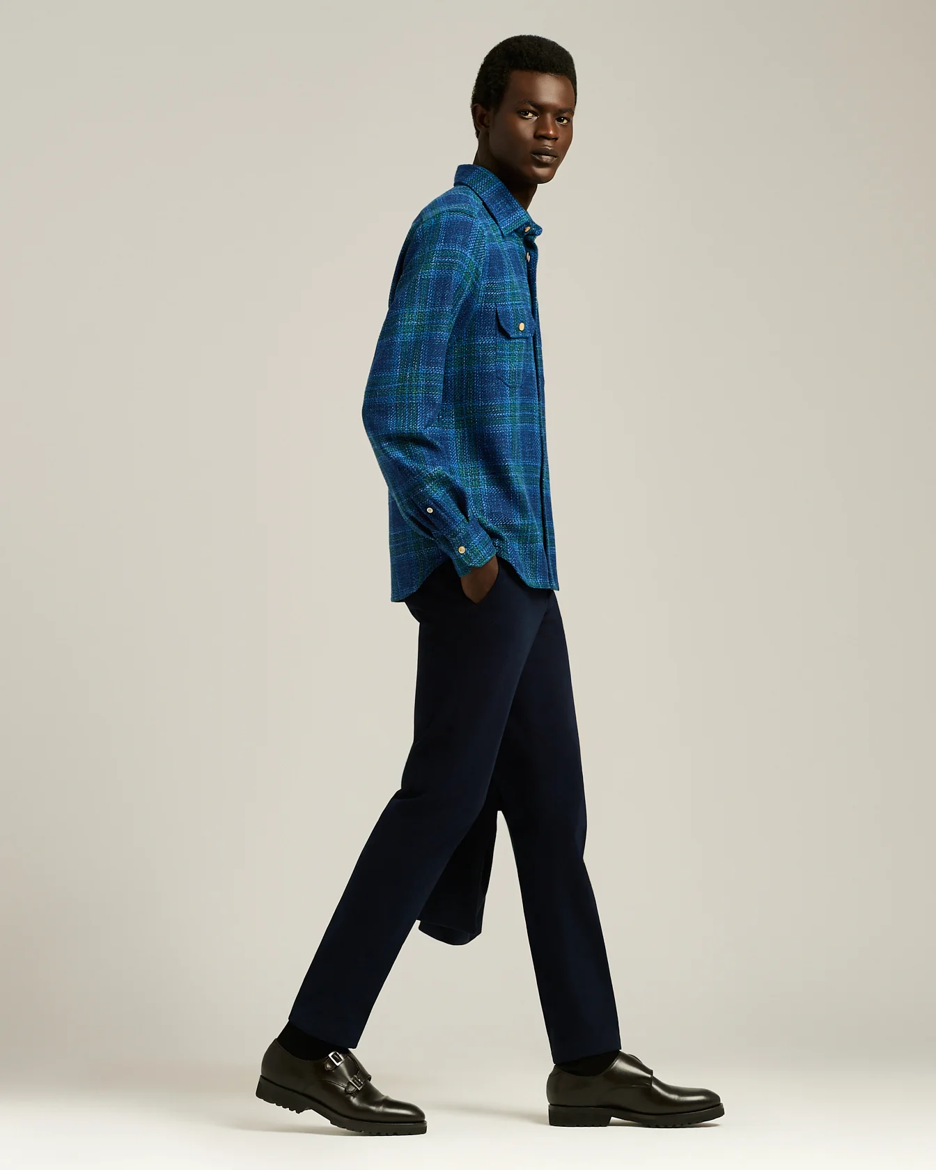 HANDMADE TARTAN OVERSHIRT IN BLUE WOOL BLEND - Image 5