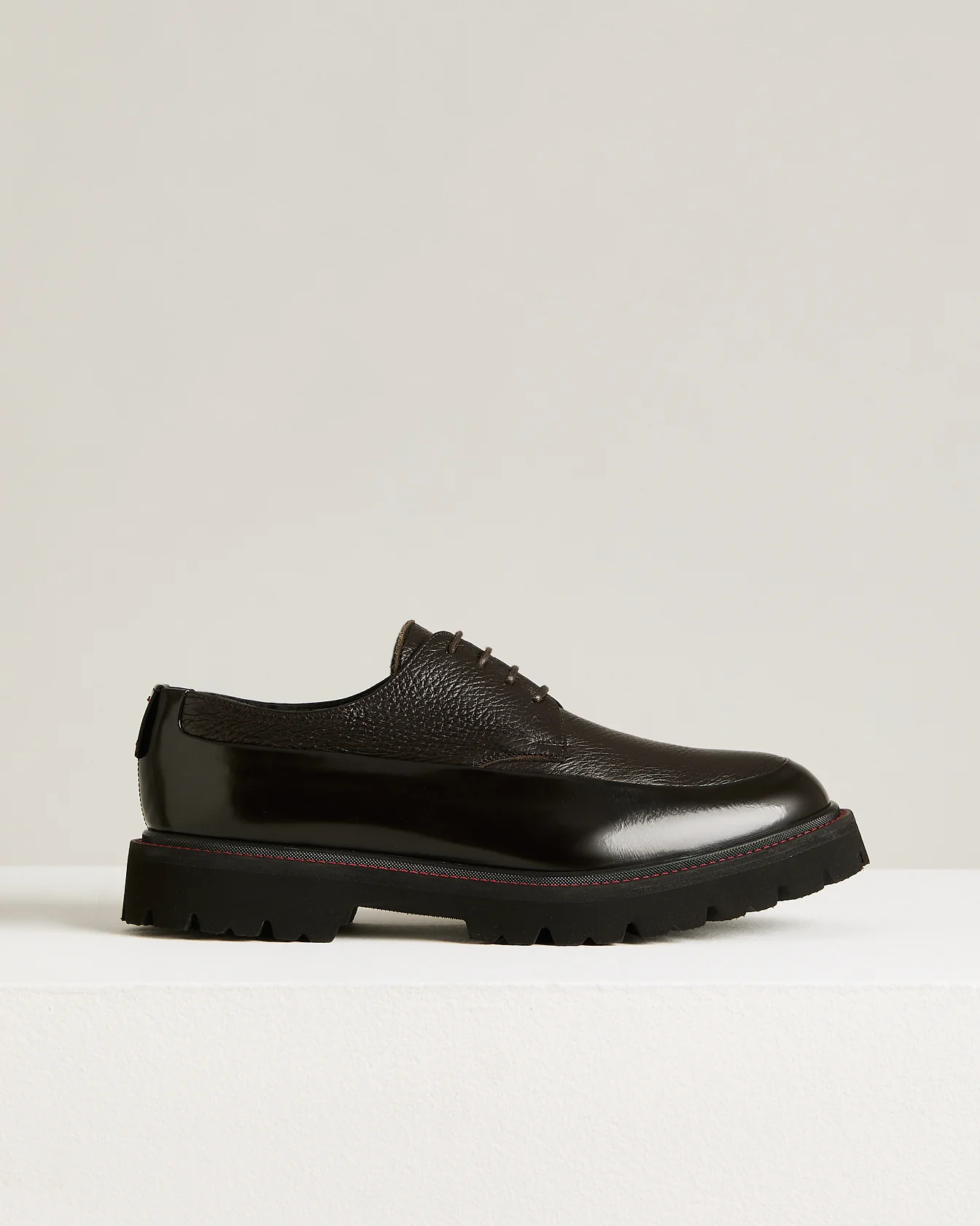 DARK BROWN DEERSKIN AND CALFSKIN LACE-UP SHOE