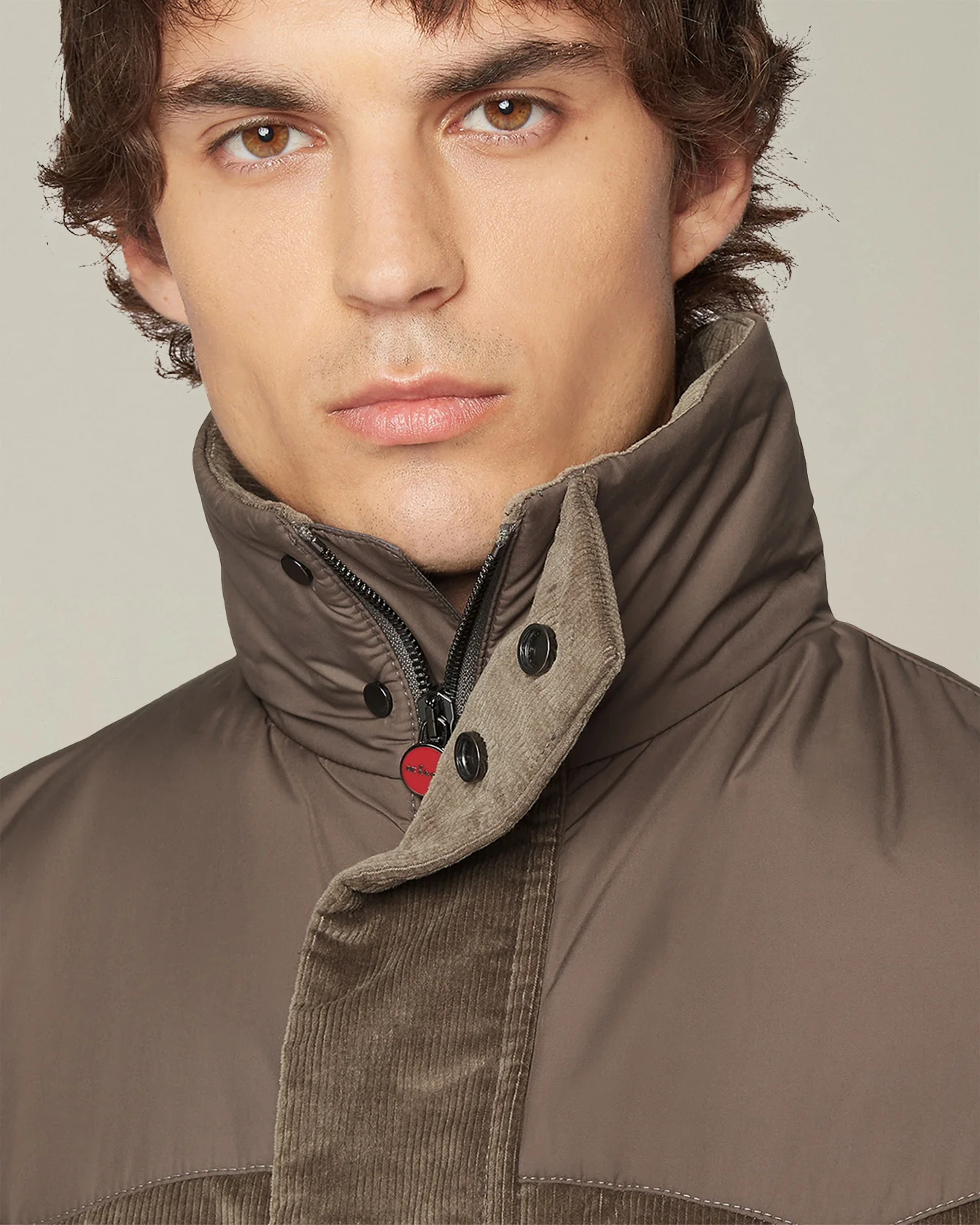 VELVET SLEEVELESS DOWN JACKET - Image 4