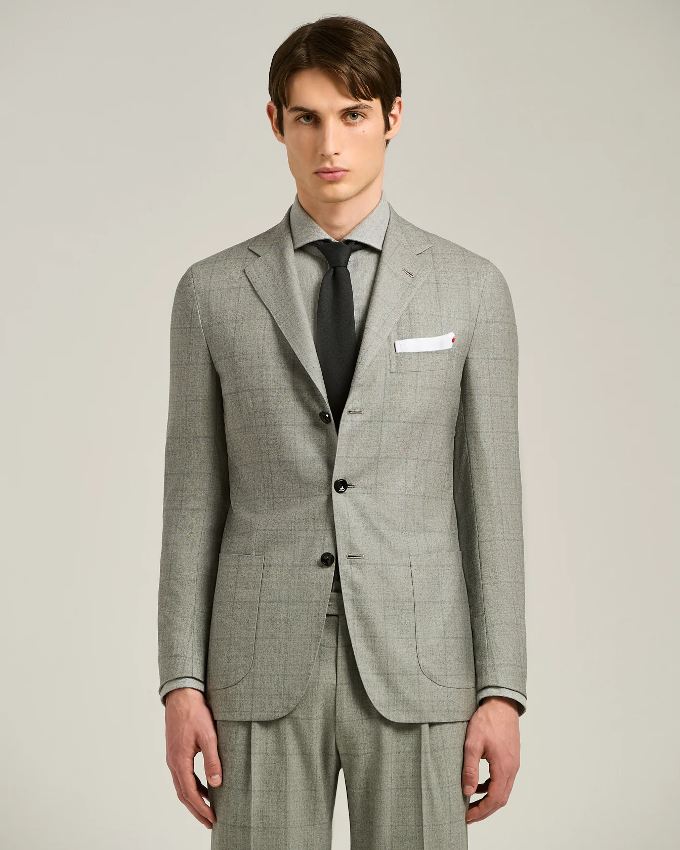 LIGHT GREY CHECKED WOOL AND VICUÑA SUIT - Image 2