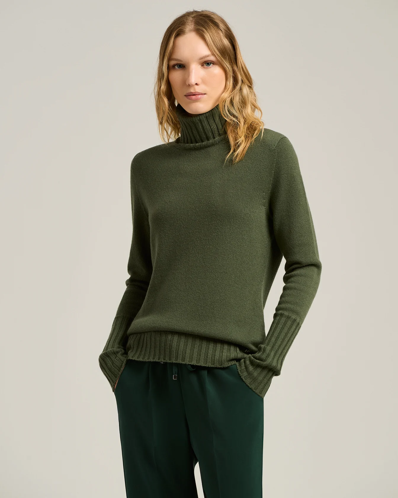 FOREST GREEN CASHMERE POLO NECK - Image 2