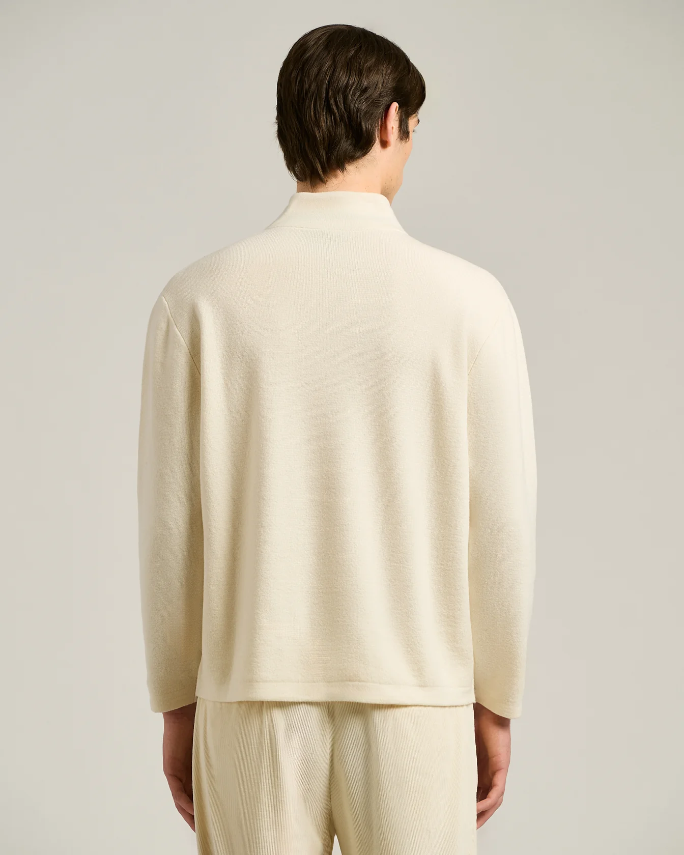 CREAM PURE CASHMERE MOCK-NECK SWEATSHIRT WITH FRONT POCKET - Image 3