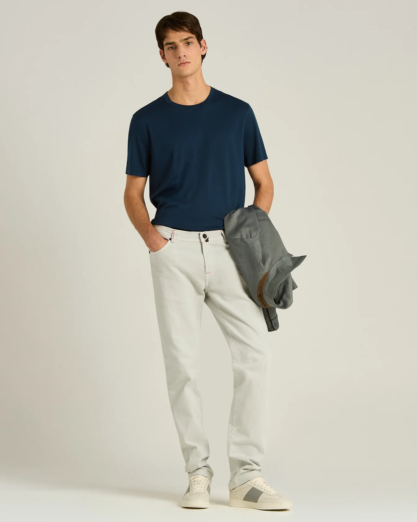 COTTON AND CASHMERE BLEND T-SHIRT IN NAVY BLUE - Image 5