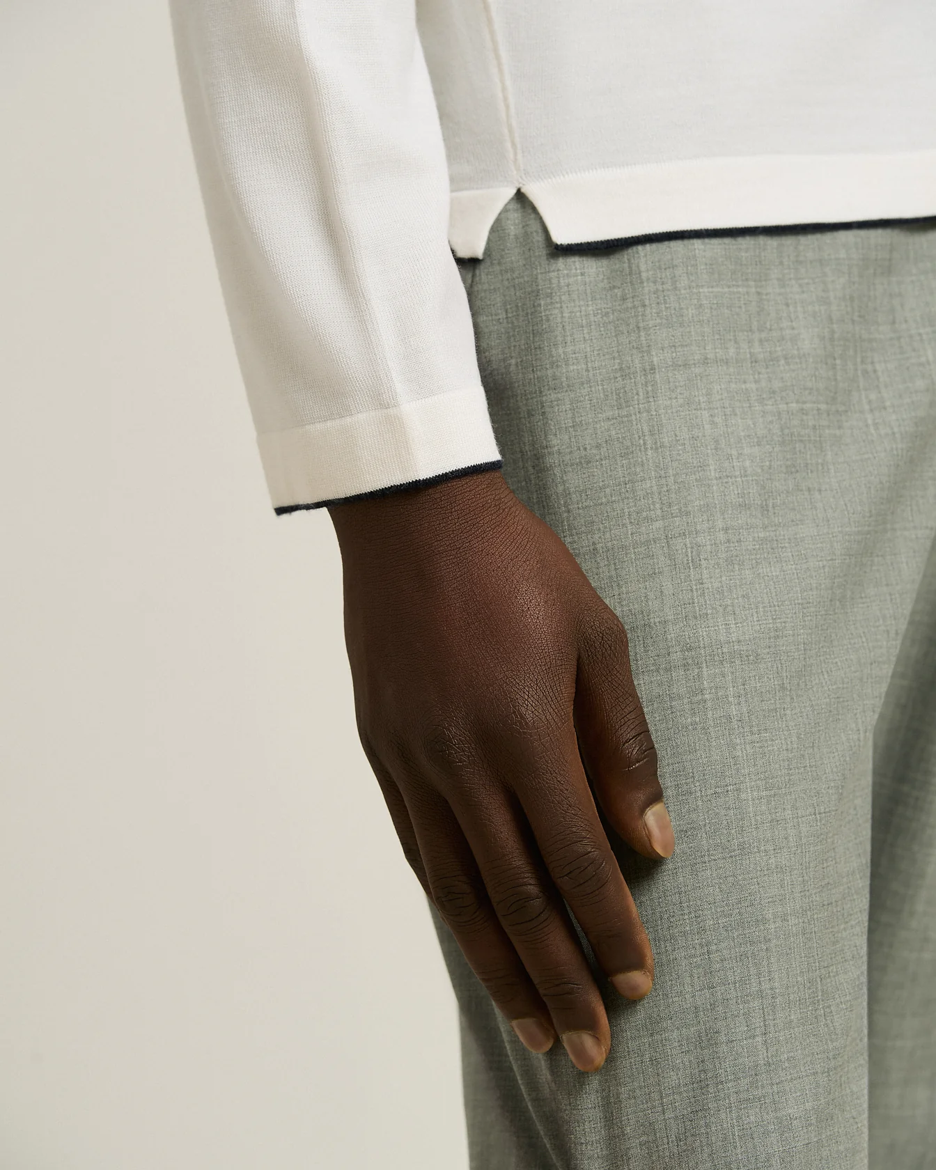 LONG SLEEVE T-SHIRT IN EXTRA FINE VIRGIN WOOL WHITE - Image 4