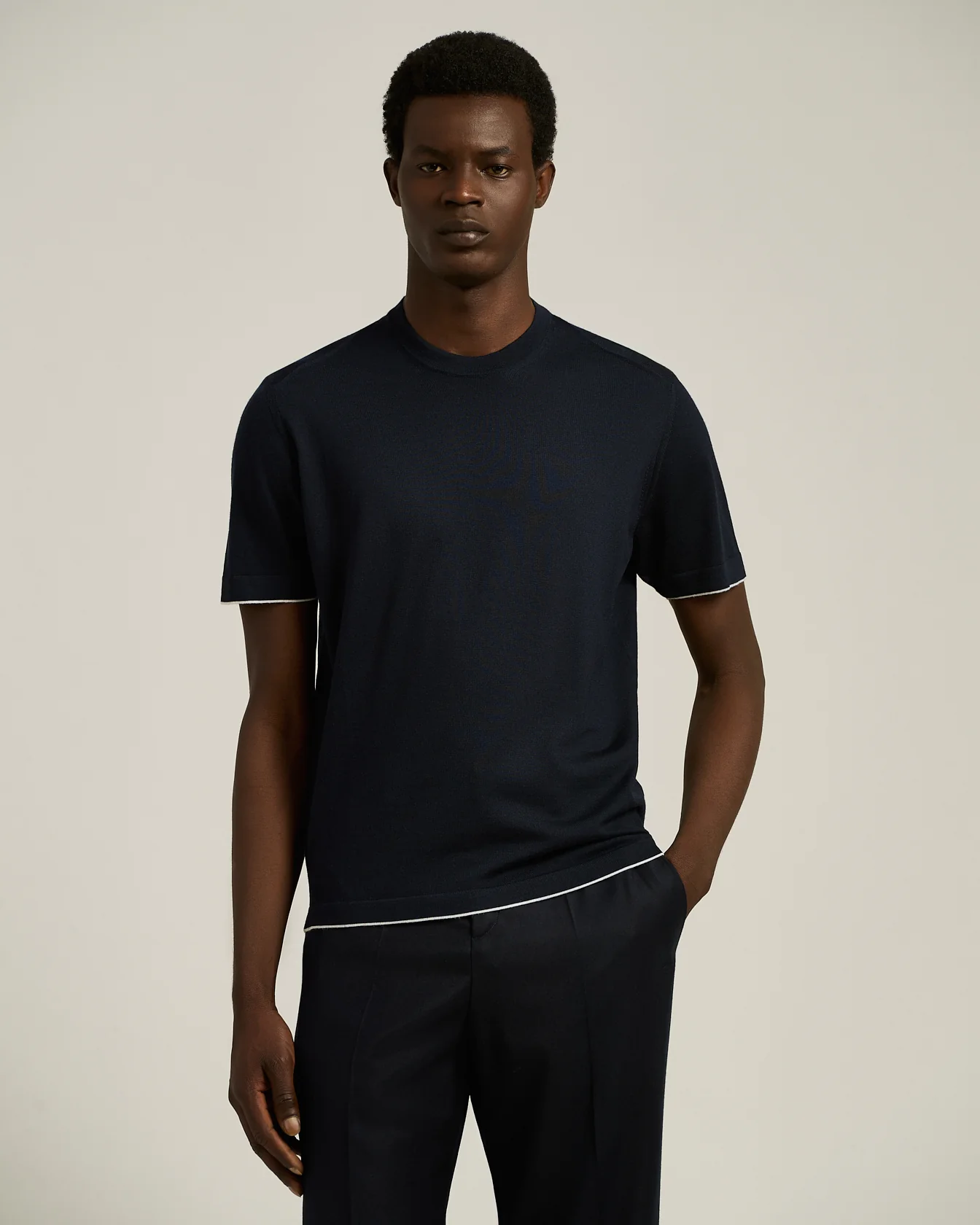 CREW NECK T-SHIRT IN EXTRA-FINE VIRGIN WOOL NAVY - Image 2