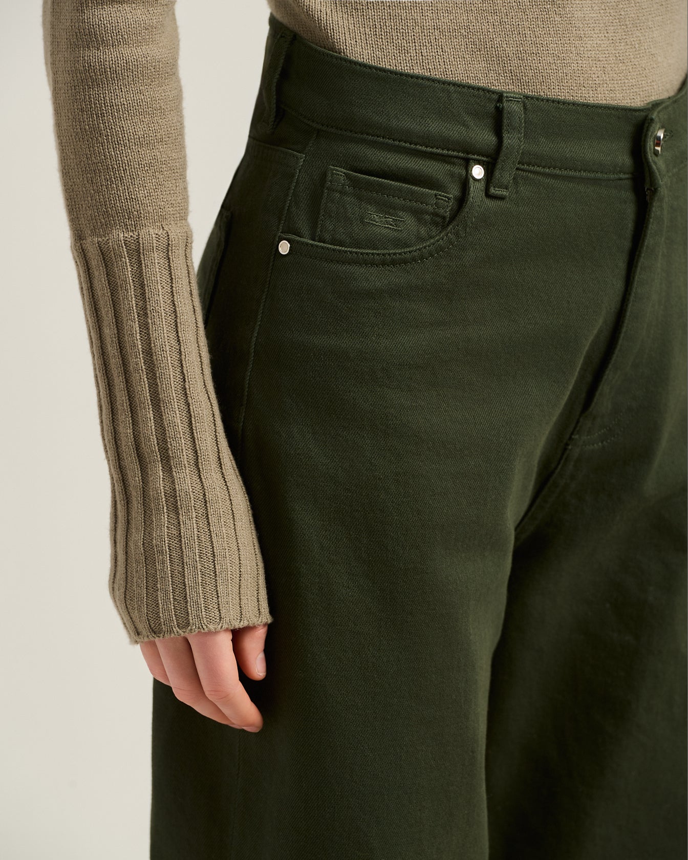 TROUSERS IN STRETCH COTTON DARK GREEN - Image 4