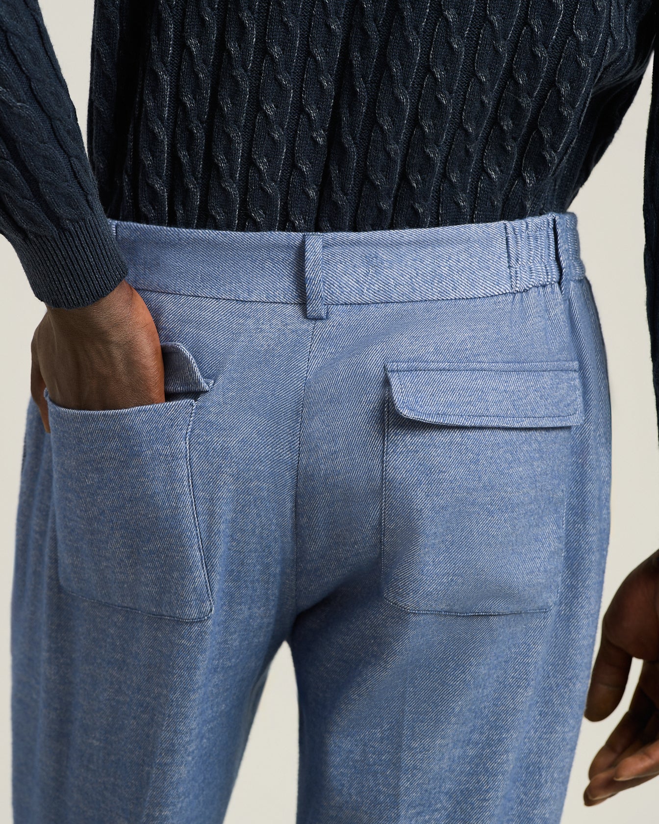 PLEATED COTTON TROUSERS IN BLUE MELANGE - Image 4