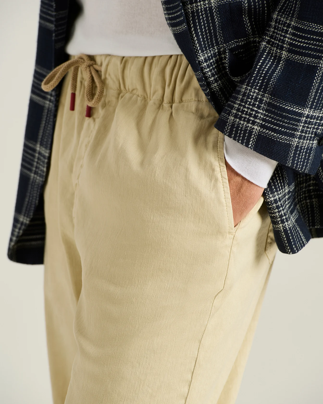 LINEN AND COTTON BLEND BEIGE PANTS - Image 4