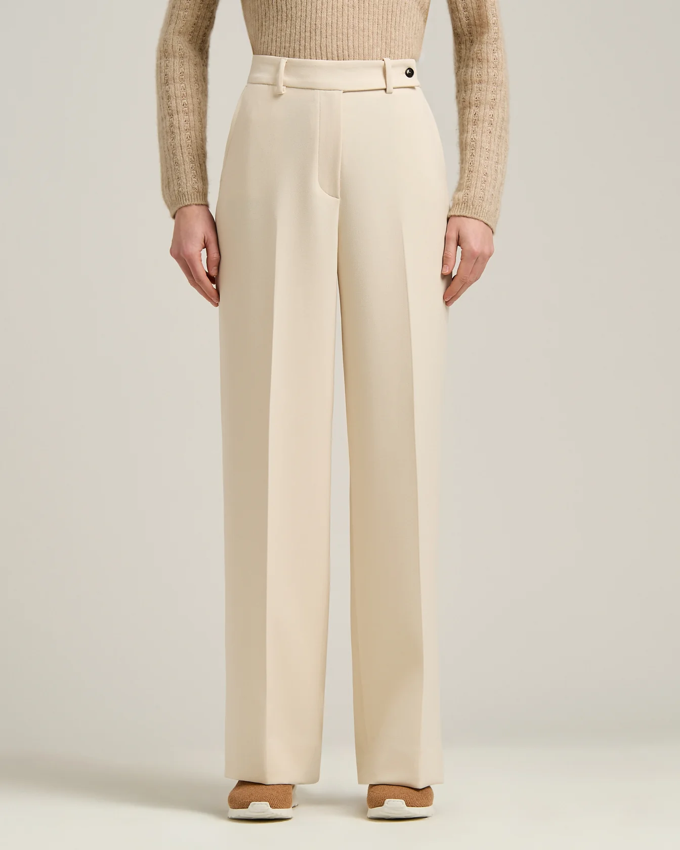 CREAM WHITE WIDE-LEG TROUSERS IN TECHNICAL FABRIC - Image 2