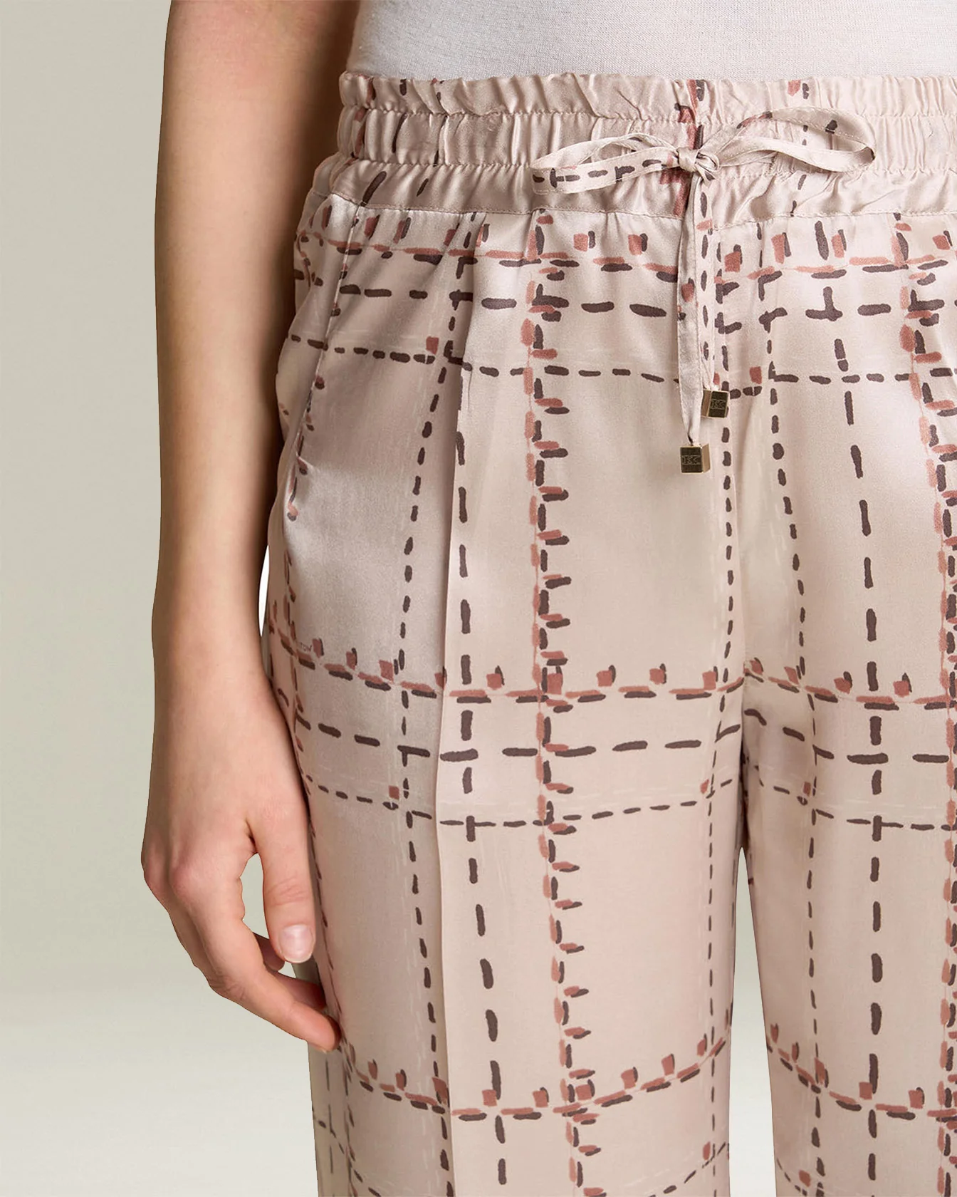 PRINTED SILK DRAWSTRING TROUSERS - Image 2
