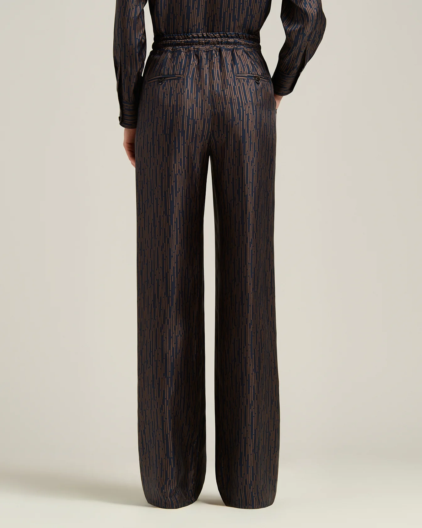 BLUE AND BROWN PRINTED SILK PALAZZO TROUSERS - Image 3